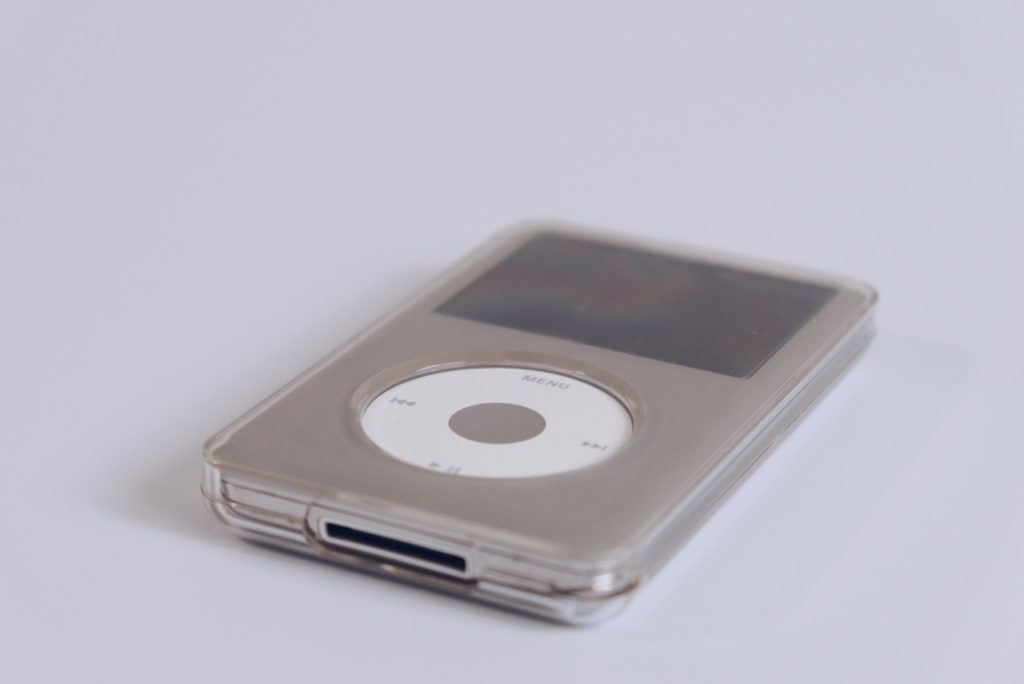 iPod classicにクリアケースを装着