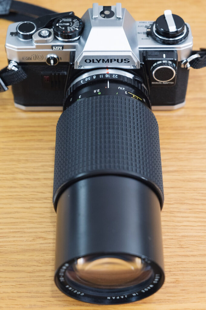 オリンパスのフィルム一眼レフカメラ『OM-10』で撮ること【レンズ・作例】